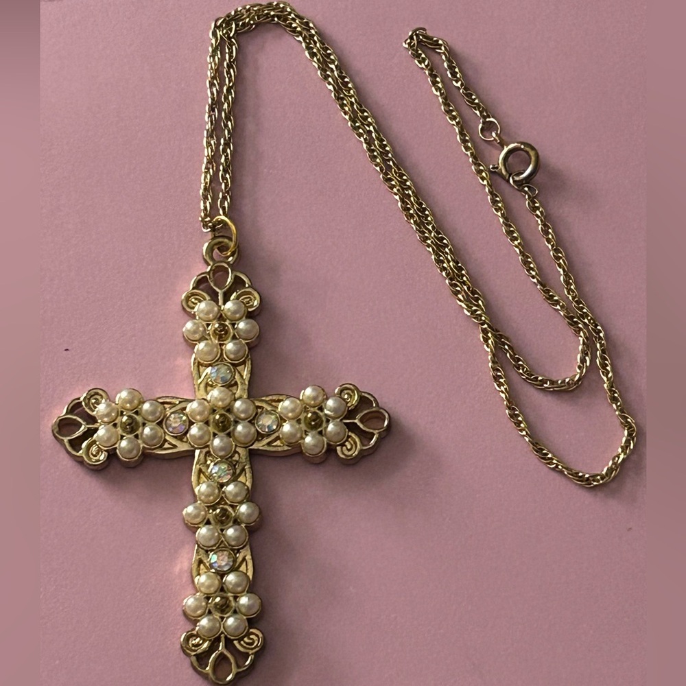 Vintage Necklace Cross Faux Pearls, Aurora Borealis rhinestones 3 x 2” 16” chain